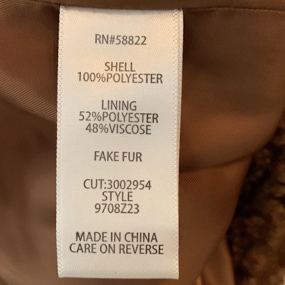 Max Studio Faux Fur Jacket - Picture 8 of 9